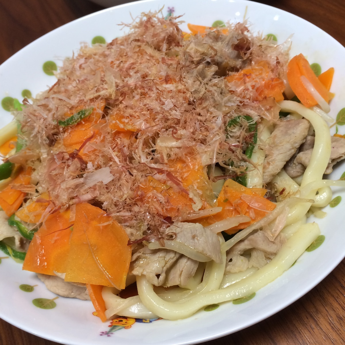 10分で簡単 我が家の絶品焼きうどん レシピ 作り方 By カラアゲ乙女 楽天レシピ 10分で簡単 我が家の絶品焼きうどん レシピ 作り方 By カラアゲ乙女 楽天レシピ
